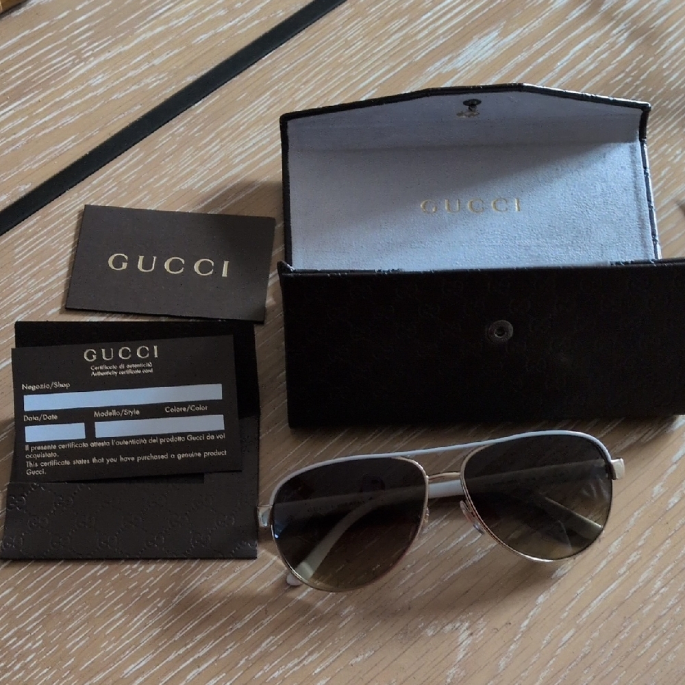 Gucci Silver Aviator Sunglasses with Black Case